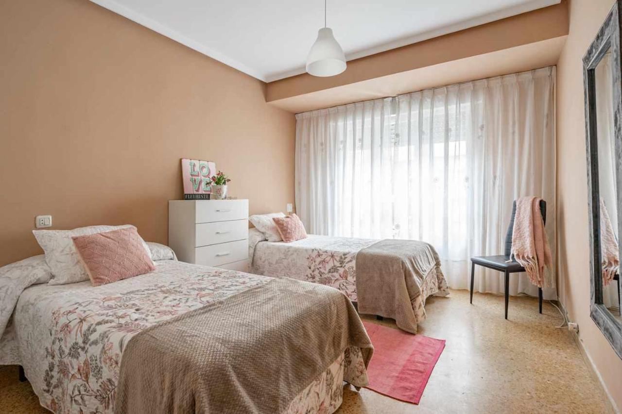 Apartamento Lourmar El Berron Luaran gambar
